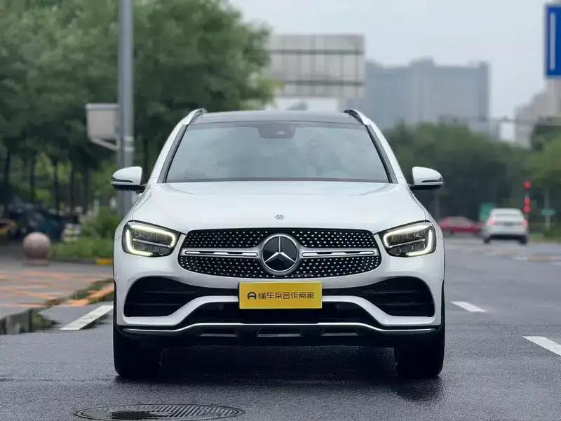 2021 Mercedes-Benz GLC 300 L 4MATIC Dynamic — миниатюра 2