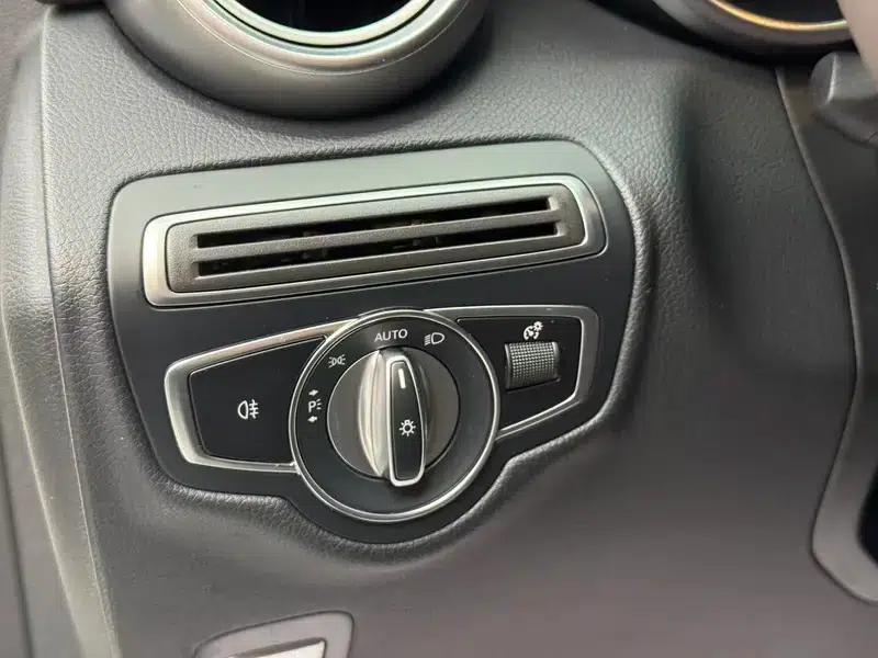 2021 Mercedes-Benz GLC 300 L 4MATIC Dynamic — миниатюра 20