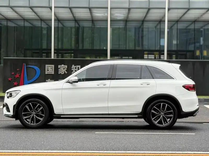 2021 Mercedes-Benz GLC 300 L 4MATIC Dynamic — миниатюра 3