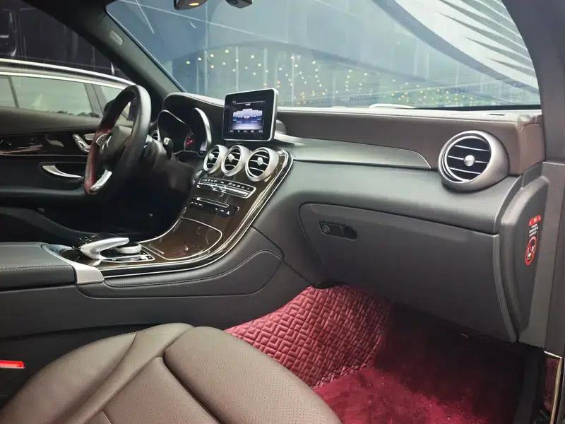 2018 Mercedes-Benz GLC 260 4MATIC Dynamic — миниатюра 14