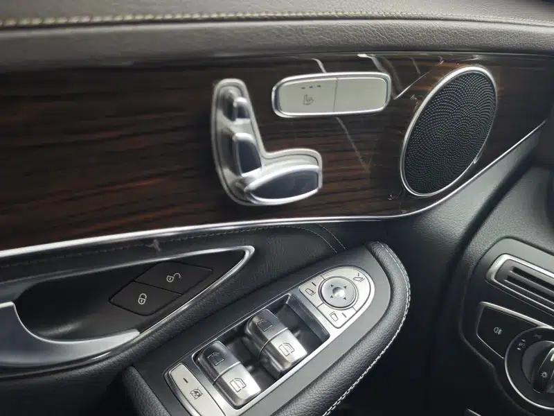 2018 Mercedes-Benz GLC 260 4MATIC Dynamic — миниатюра 18