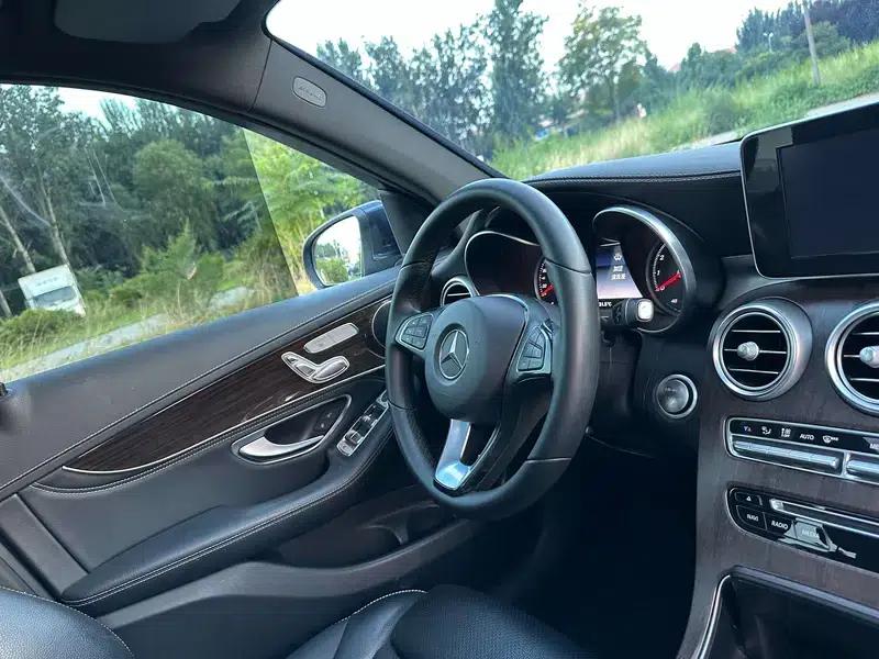 2018 Mercedes-Benz GLC Facelift: GLC 260 4MATIC Luxury — миниатюра 24