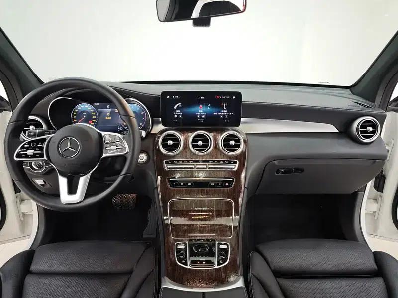 2021 Mercedes-Benz GLC 300 L 4MATIC Dynamic — миниатюра 17