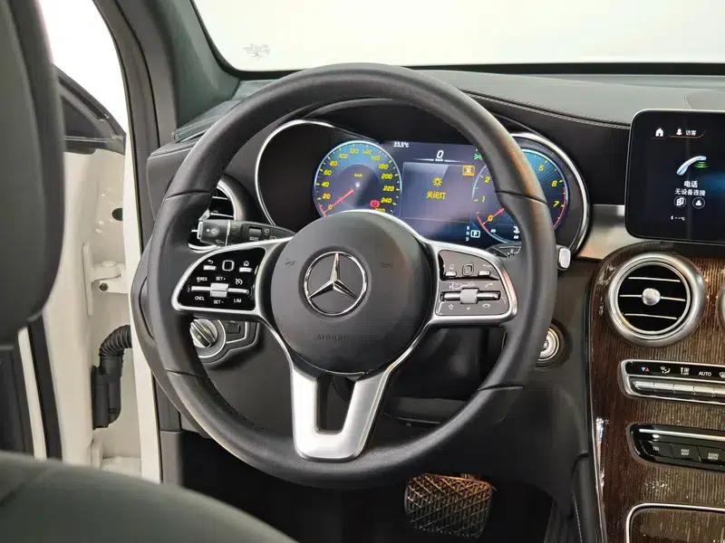 2021 Mercedes-Benz GLC 300 L 4MATIC Dynamic — миниатюра 20