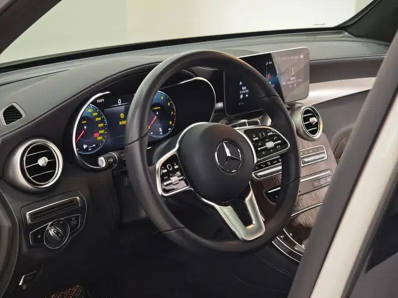 2021 Mercedes-Benz GLC 300 L 4MATIC Dynamic — миниатюра 22