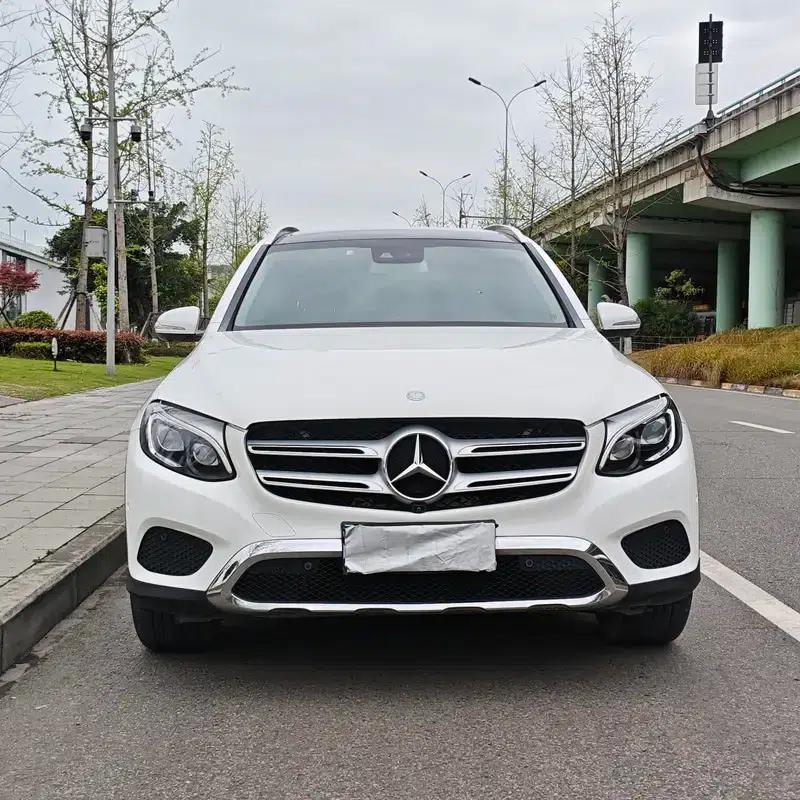 2017 Mercedes-Benz GLC 300 4MATIC Dynamic — миниатюра 2