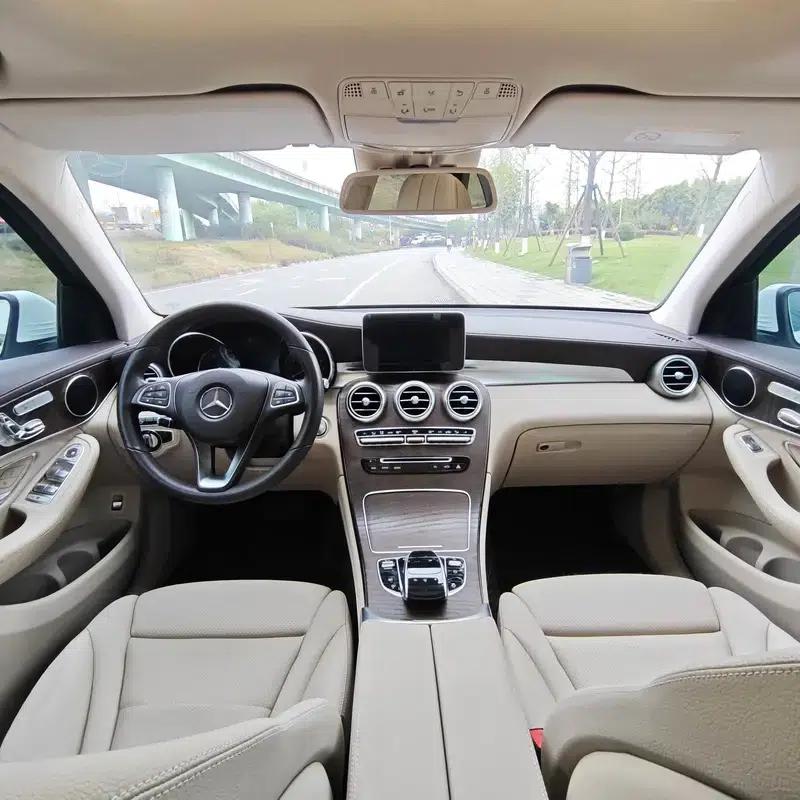 2017 Mercedes-Benz GLC 300 4MATIC Dynamic — миниатюра 6