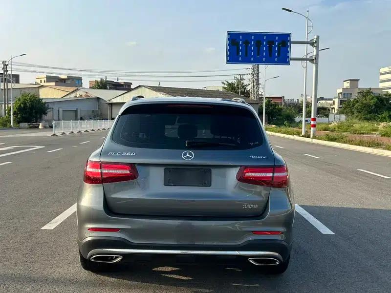 2018 Mercedes-Benz GLC 260 4MATIC Luxury — миниатюра 5