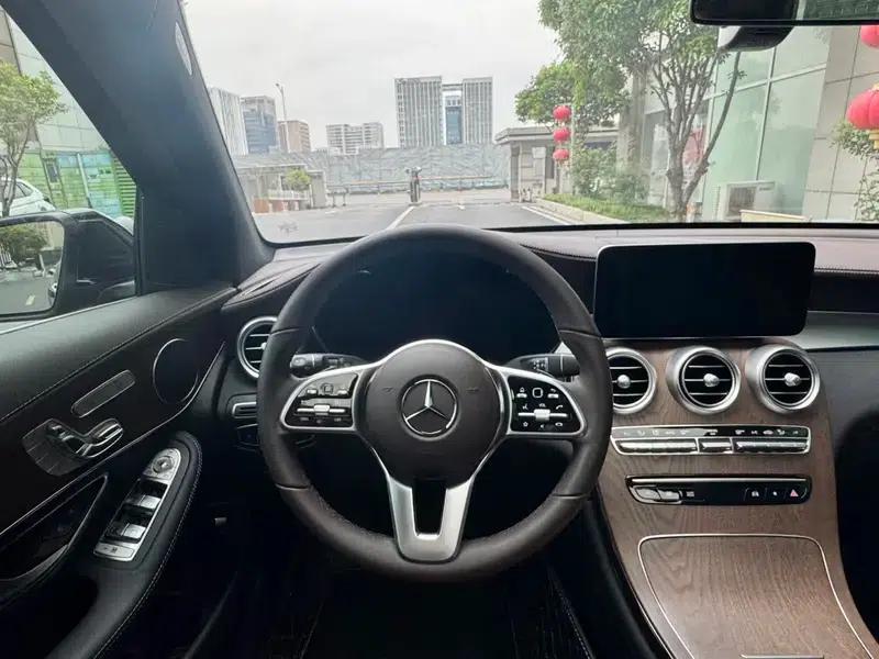 2022 Mercedes-Benz GLC 300 L 4MATIC Dynamic — миниатюра 17