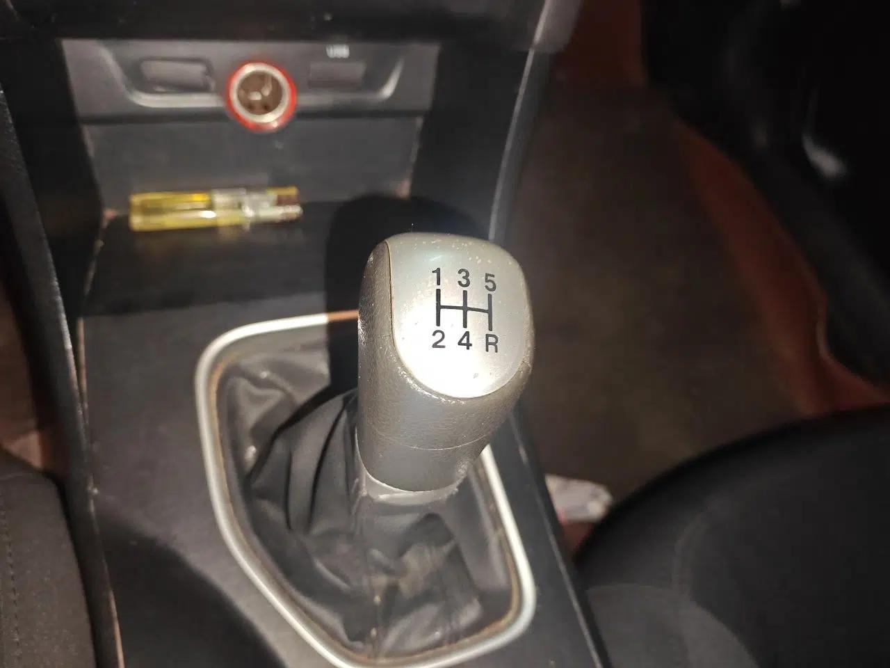 Bestune B50 2016 1.6L manual Comfort trim level — миниатюра 14