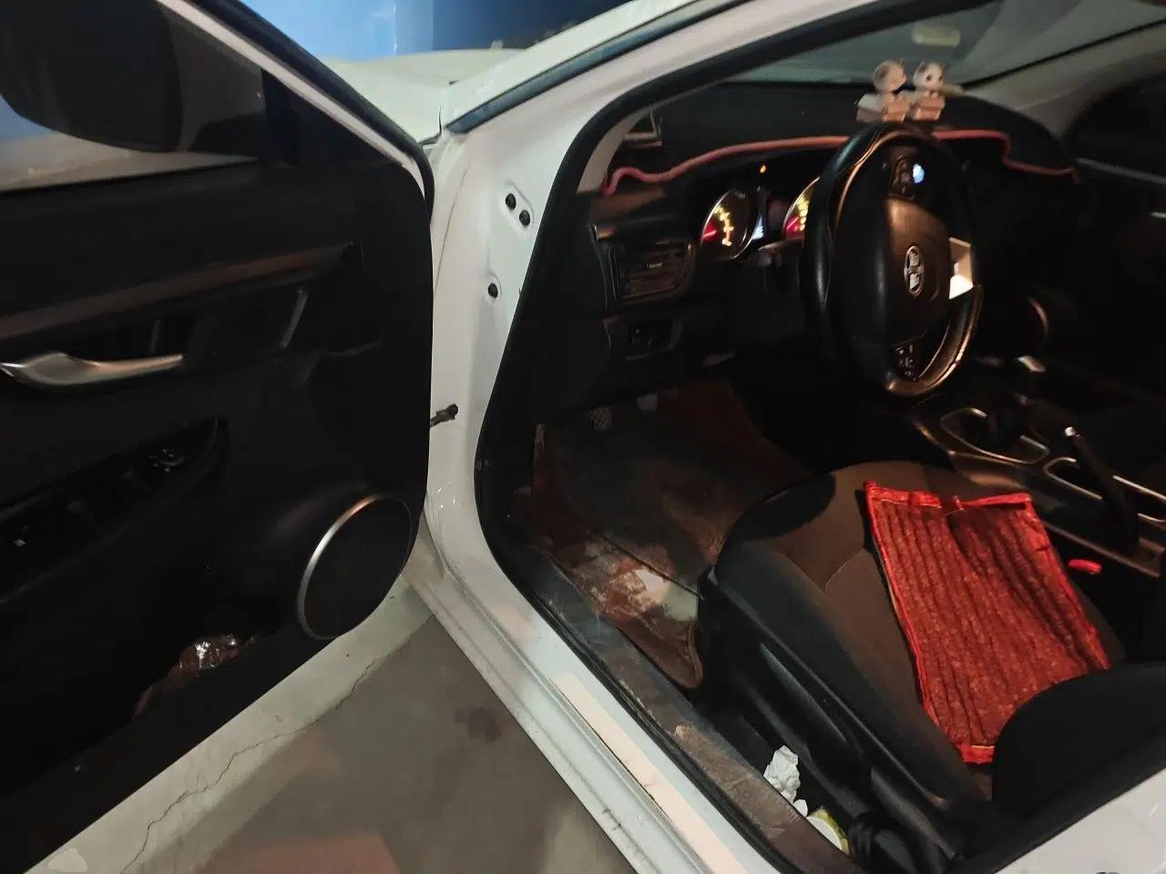Bestune B50 2016 1.6L manual Comfort trim level — миниатюра 16