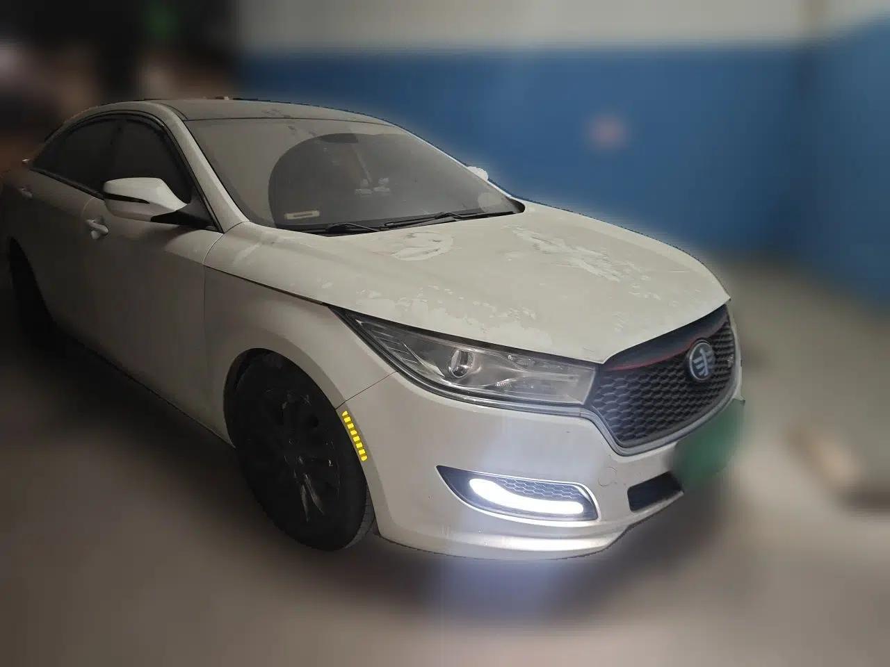 Bestune B50 2016 1.6L manual Comfort trim level — миниатюра 3