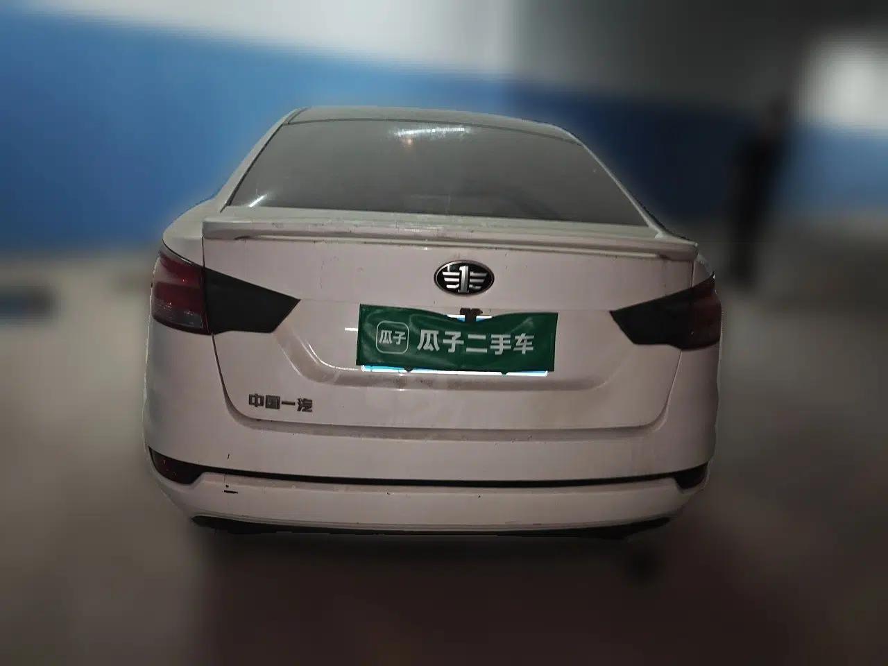 Bestune B50 2016 1.6L manual Comfort trim level — миниатюра 5