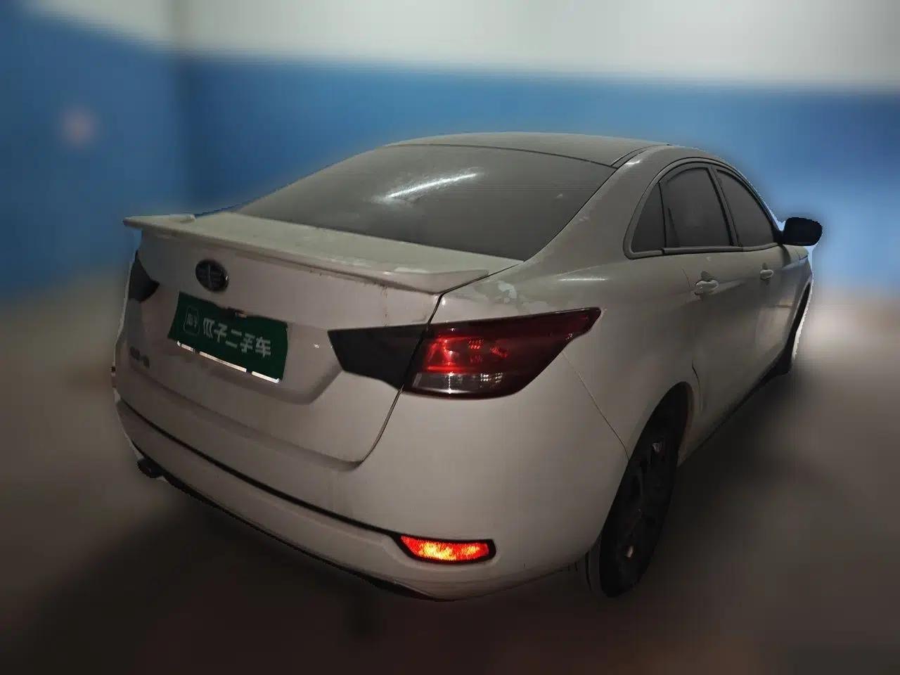 Bestune B50 2016 1.6L manual Comfort trim level — миниатюра 6