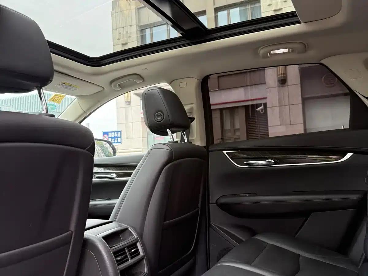 Cadillac XT5 2018 28T AWD Luxury — миниатюра 9