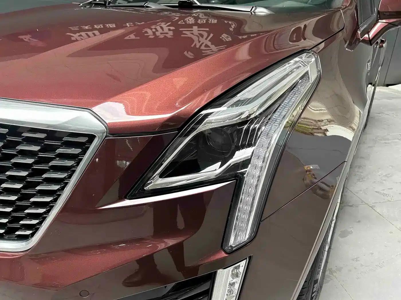 Cadillac XT5 2021 2.0T 2WD Luxury — миниатюра 4