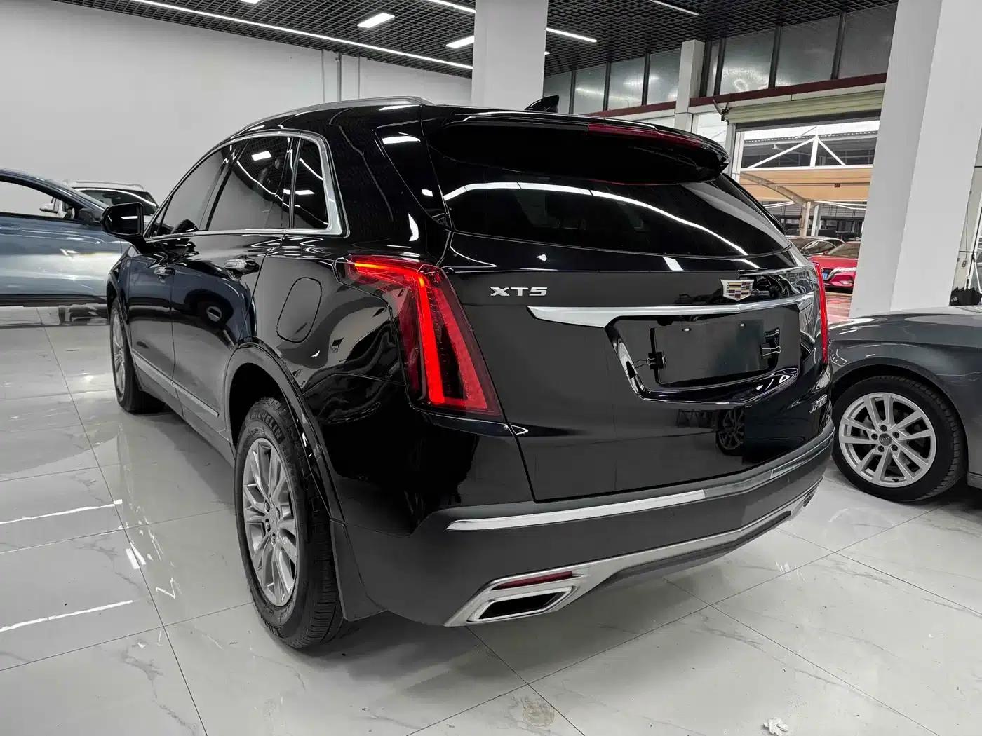 Cadillac XT5 2021 2.0T 2WD Luxury — миниатюра 11