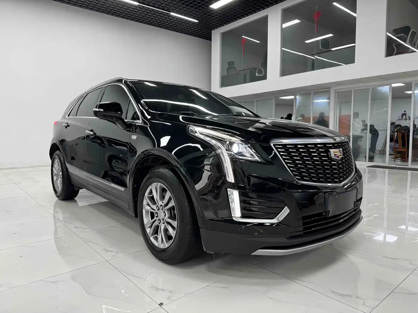 Cadillac XT5 2021 2.0T 2WD Luxury — миниатюра 3