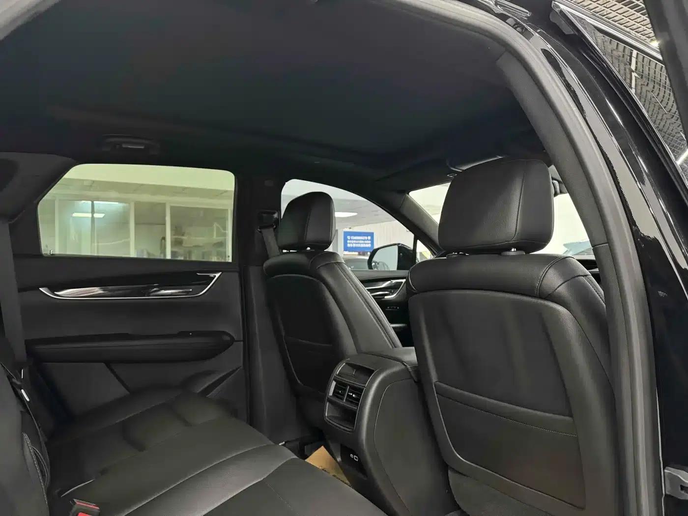 Cadillac XT5 2021 2.0T 2WD Luxury — миниатюра 7