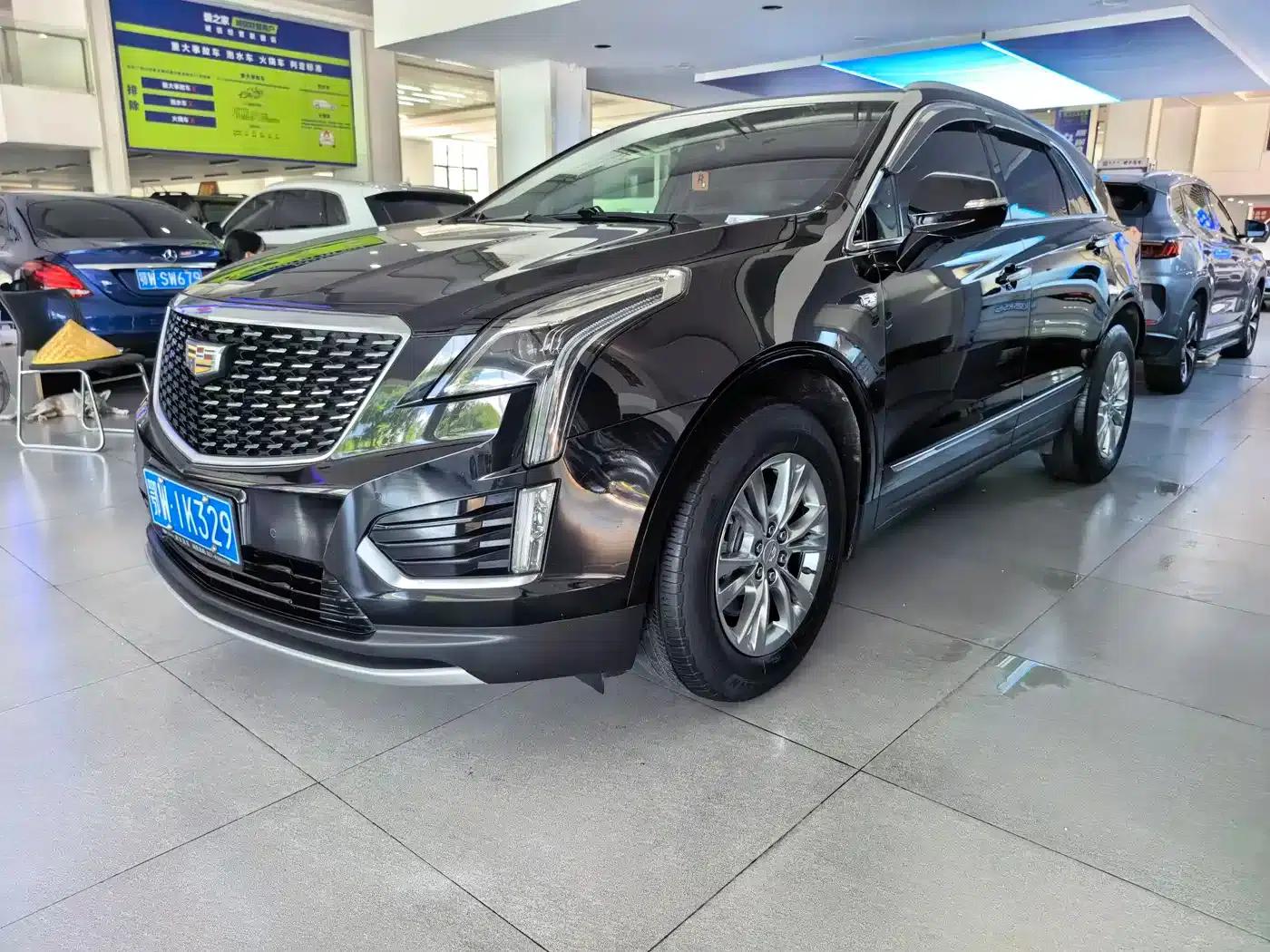 Cadillac XT5 2022 2.0T 2WD Luxury — миниатюра 1