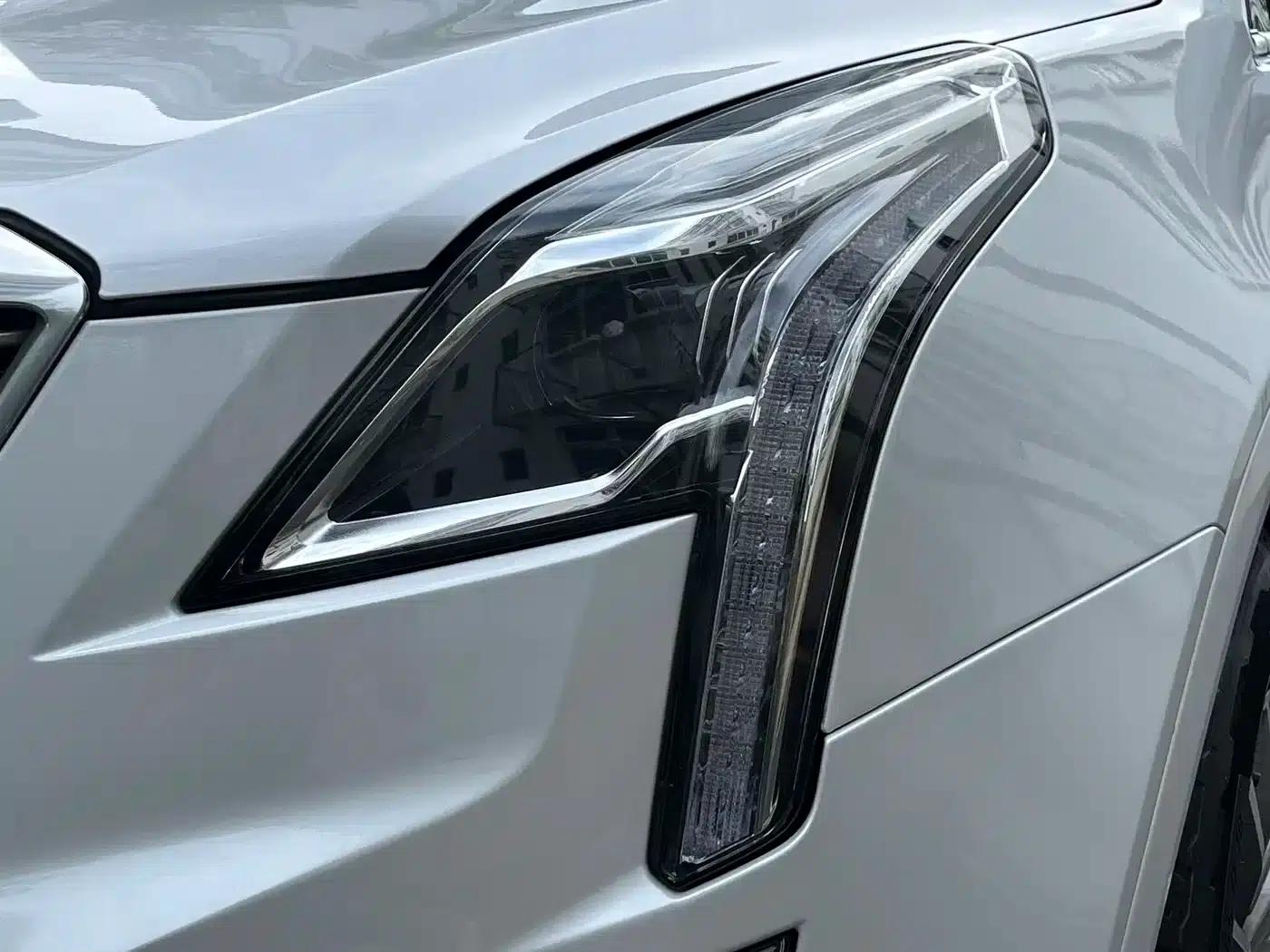Cadillac XT5 2018 28T AWD Luxury — миниатюра 14