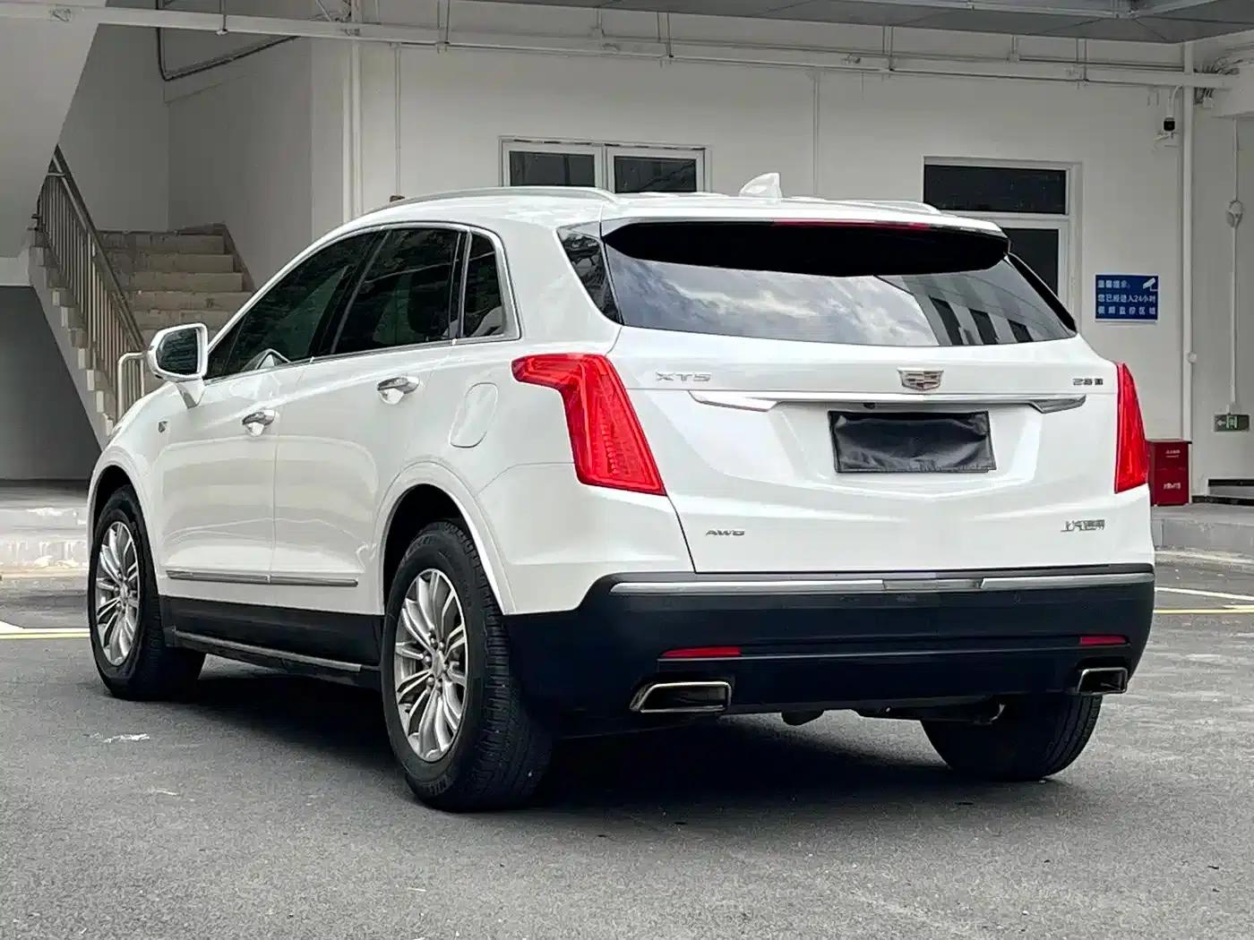 Cadillac XT5 2018 28T AWD Luxury — миниатюра 17