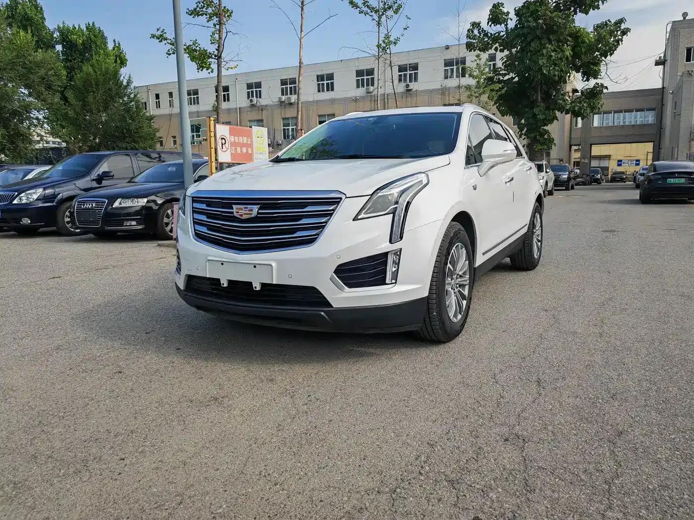 Cadillac XT5 2018 28T AWD Luxury — миниатюра 1