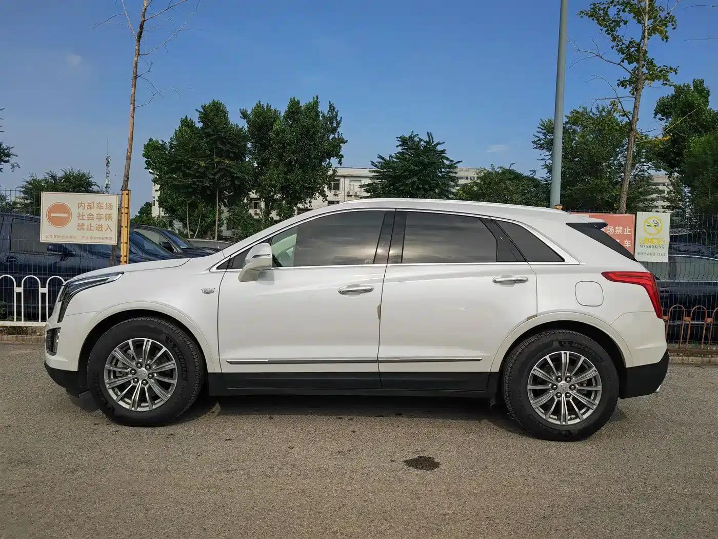 Cadillac XT5 2018 28T AWD Luxury — миниатюра 18