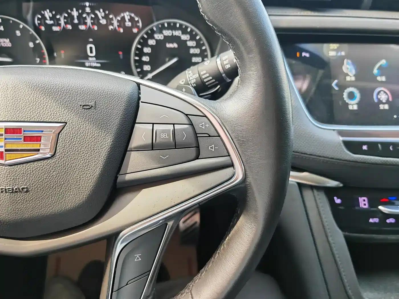 Cadillac XT5 2018 28T AWD Luxury — миниатюра 8