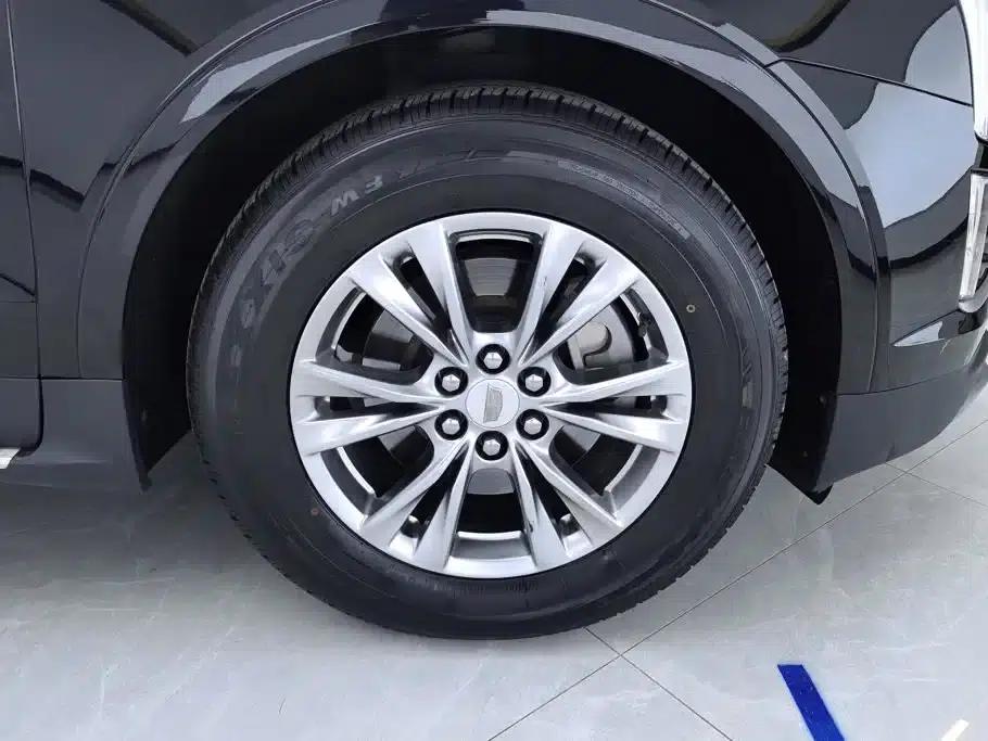 Cadillac XT5 2020 28T Luxury — миниатюра 6