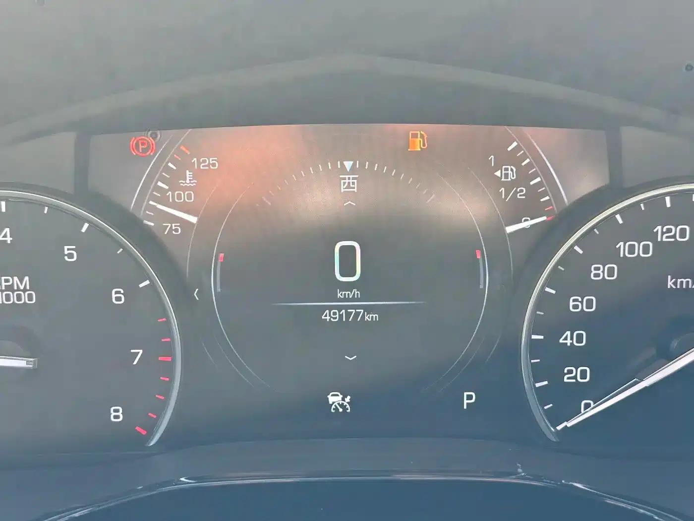 Cadillac XT5 2018 28E AWD Premium — миниатюра 11