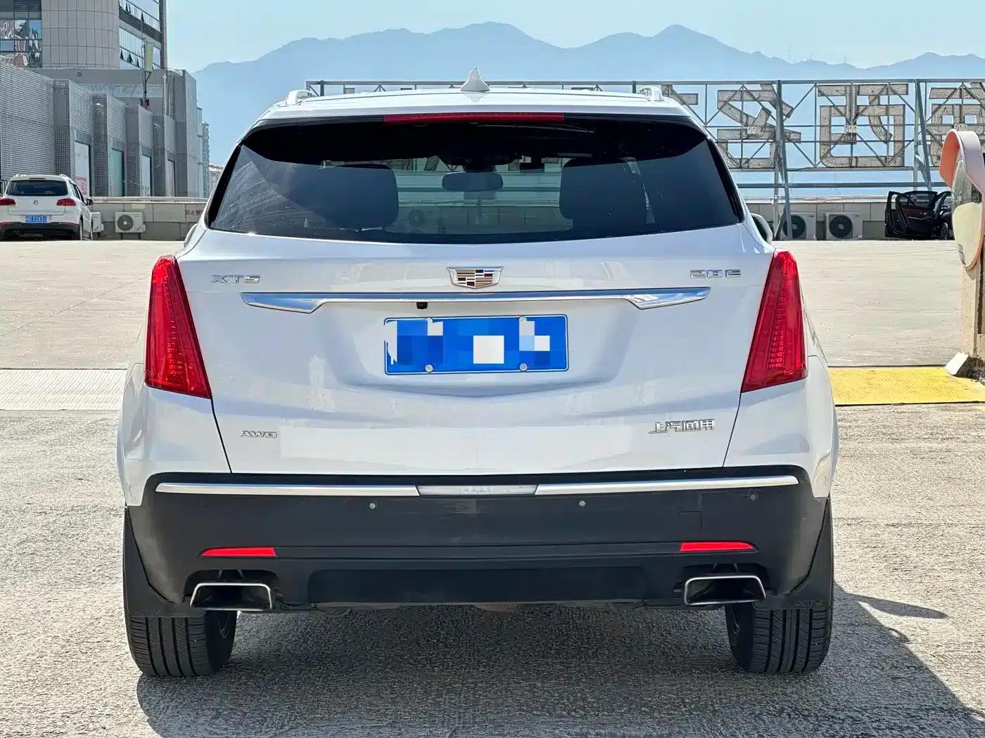Cadillac XT5 2018 28E AWD Premium — миниатюра 5