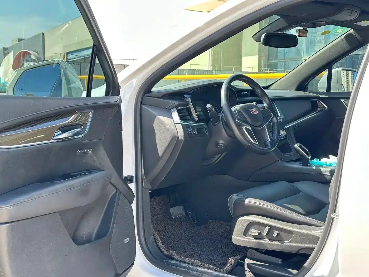 Cadillac XT5 2018 28E AWD Premium — миниатюра 7