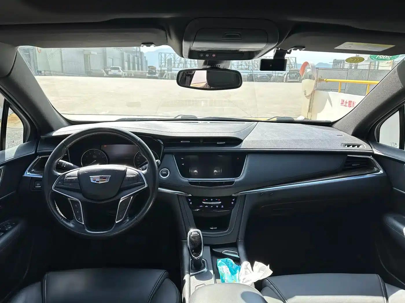 Cadillac XT5 2018 28E AWD Premium — миниатюра 10