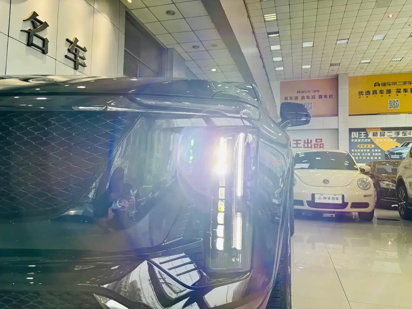 Cadillac XT5 2025 2.0T Luxury — миниатюра 29