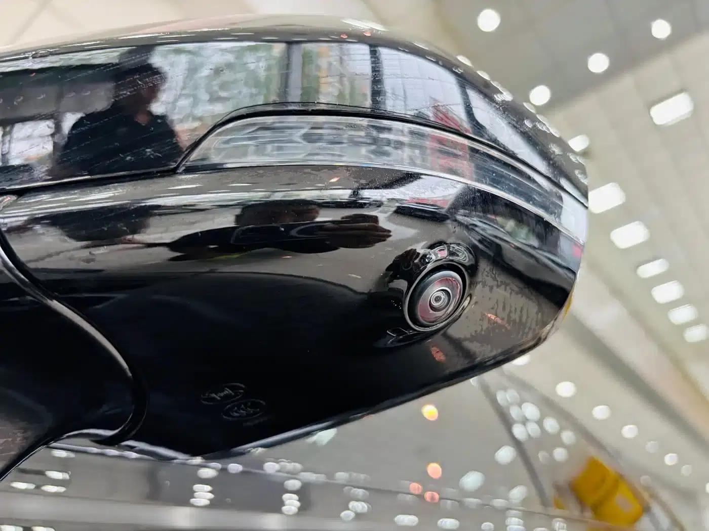 Cadillac XT5 2025 2.0T Luxury — миниатюра 32