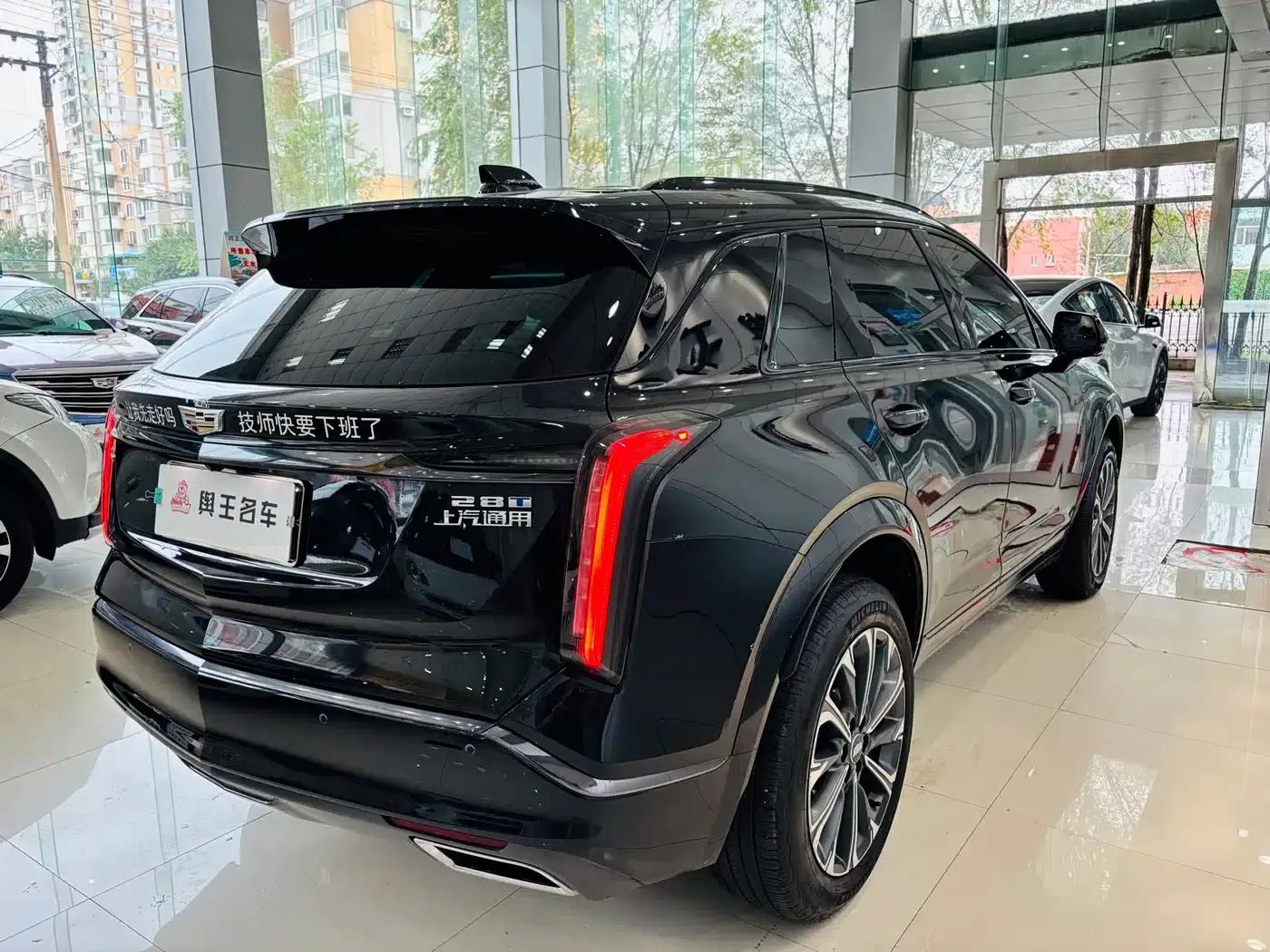 Cadillac XT5 2025 2.0T Luxury — миниатюра 6
