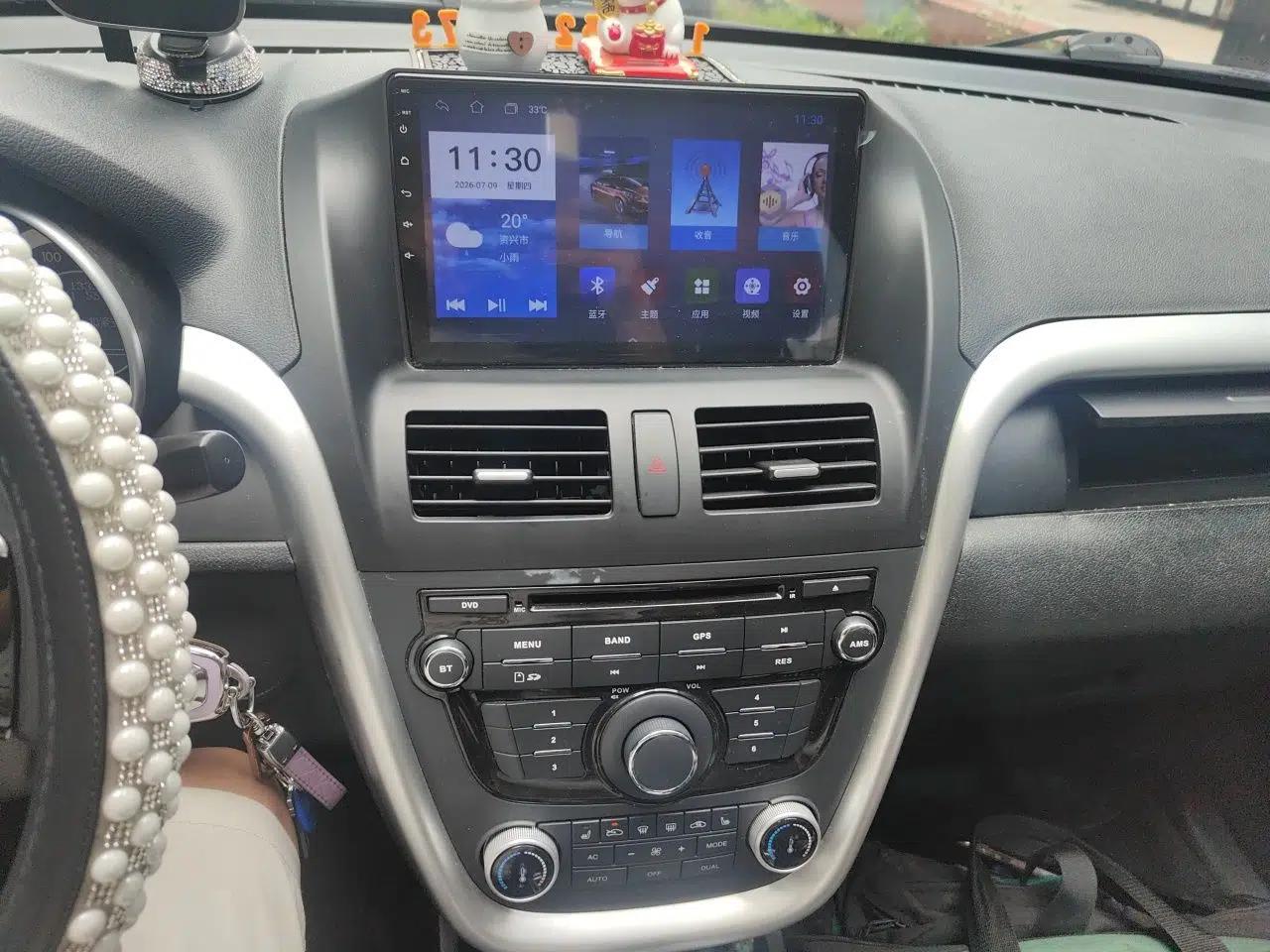 Bestune X80 2013 2.0L automatic luxury version — миниатюра 13