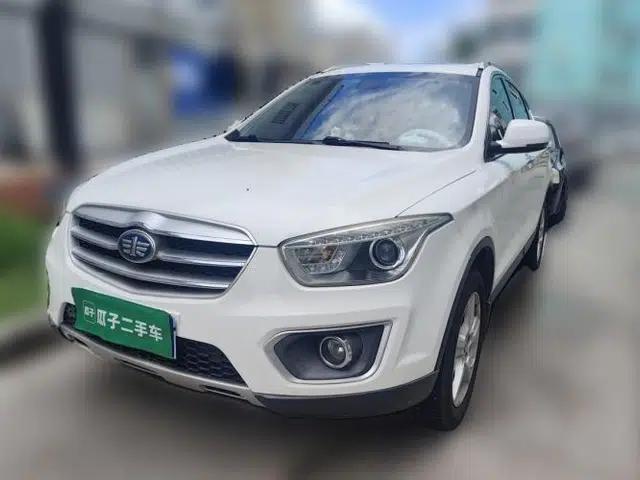 Bestune X80 2013 2.0L automatic luxury version