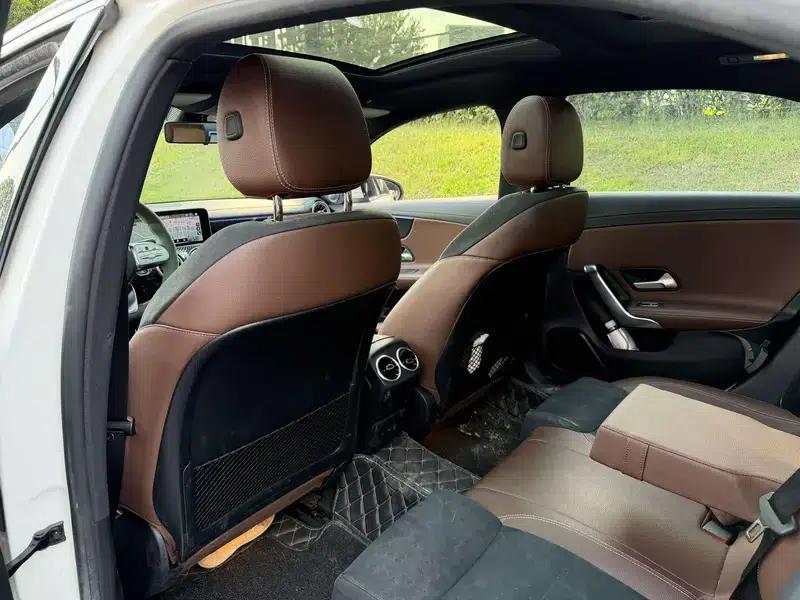 Mercedes-Benz A-Class 2020 Facelift A 200 L Sport Sedan Fashion Model — миниатюра 12