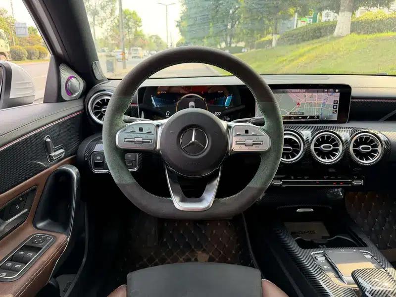 Mercedes-Benz A-Class 2020 Facelift A 200 L Sport Sedan Fashion Model — миниатюра 9