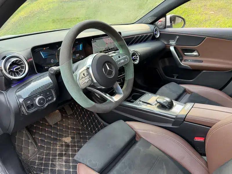 Mercedes-Benz A-Class 2020 Facelift A 200 L Sport Sedan Fashion Model — миниатюра 10
