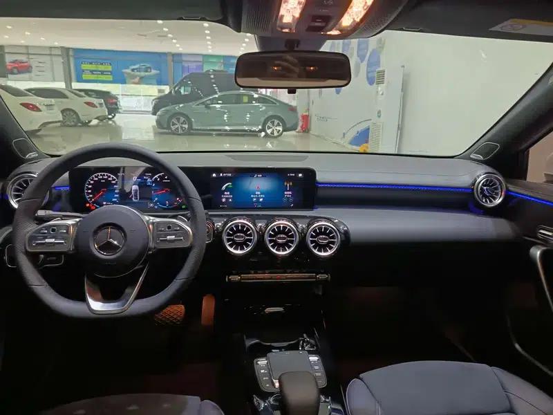 2023 Mercedes-Benz A-Class A 200 L Sport Sedan Fashion Edition — миниатюра 10