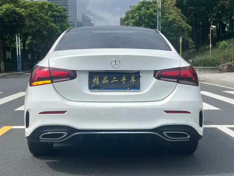 Mercedes-Benz A-Class 2020 A 200 L Sport Sedan — миниатюра 6