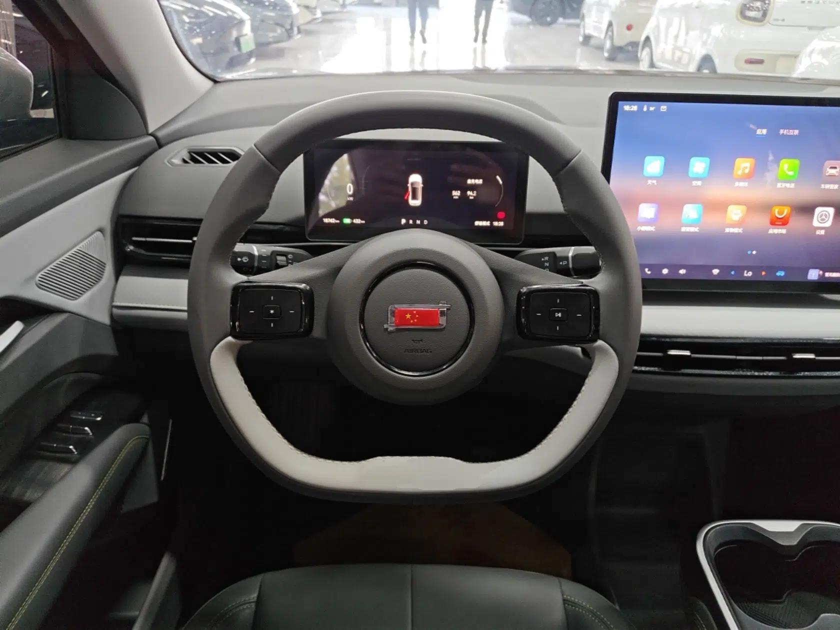 Bestune Yueyi 03 2025 565km Enjoy Edition — миниатюра 13