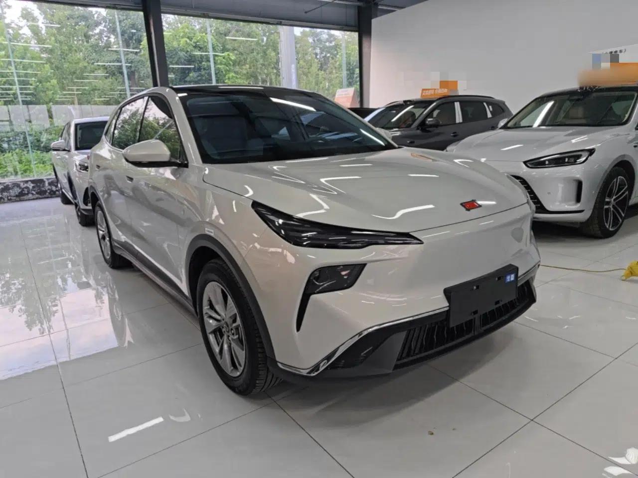 Bestune Yueyi 03 2025 565km Enjoy Edition — миниатюра 3