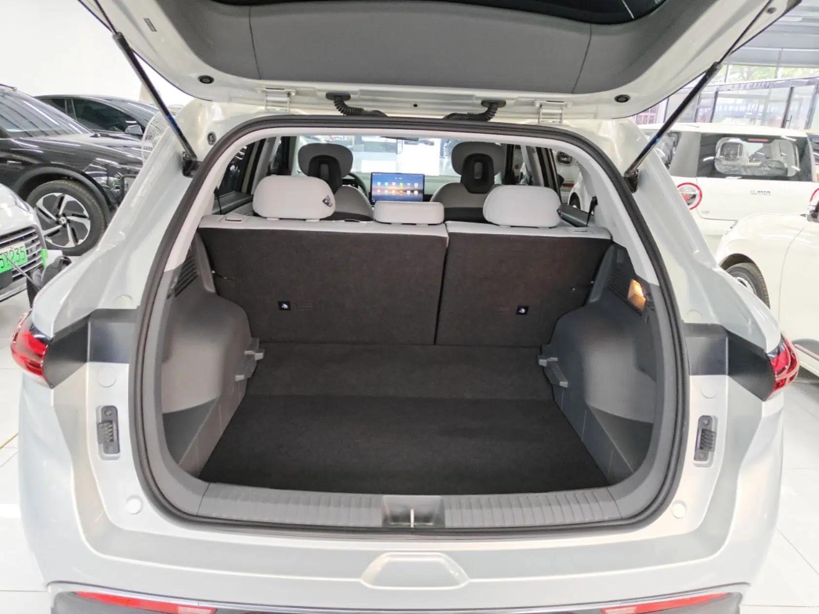 Bestune Yueyi 03 2025 565km Enjoy Edition — миниатюра 22