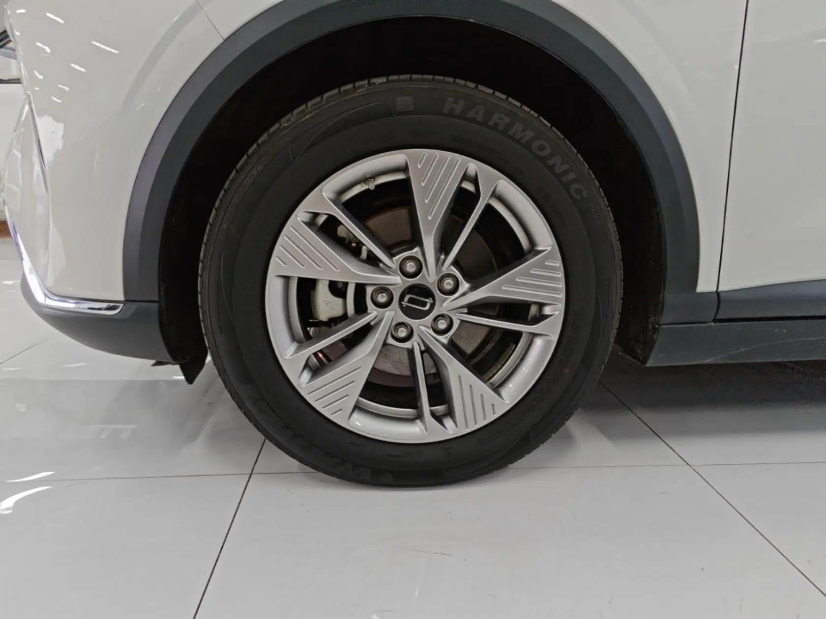 Bestune Yueyi 03 2025 565km Enjoy Edition — миниатюра 10