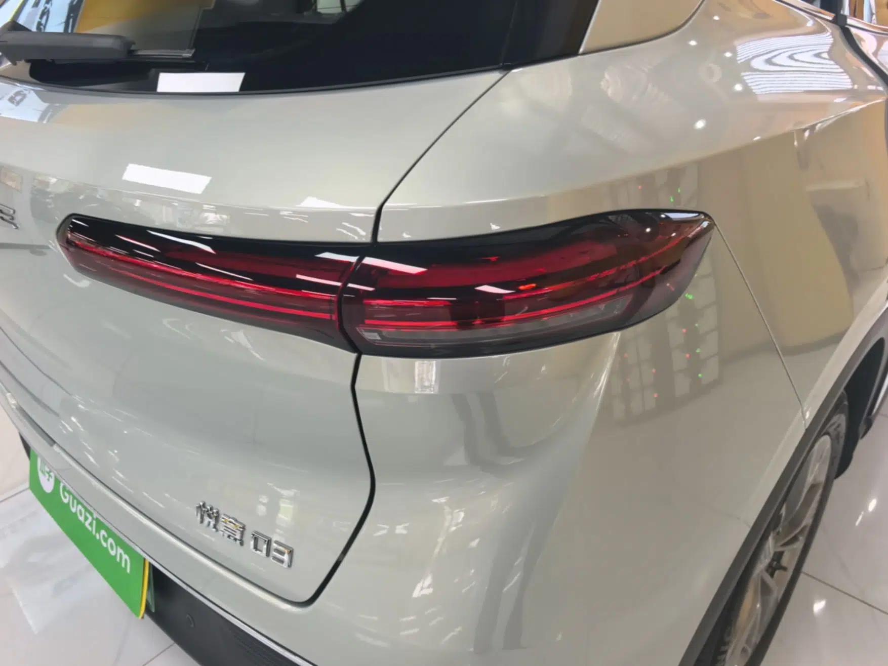 Bestune Yueyi 03 2025 565km Enjoy Edition — миниатюра 9