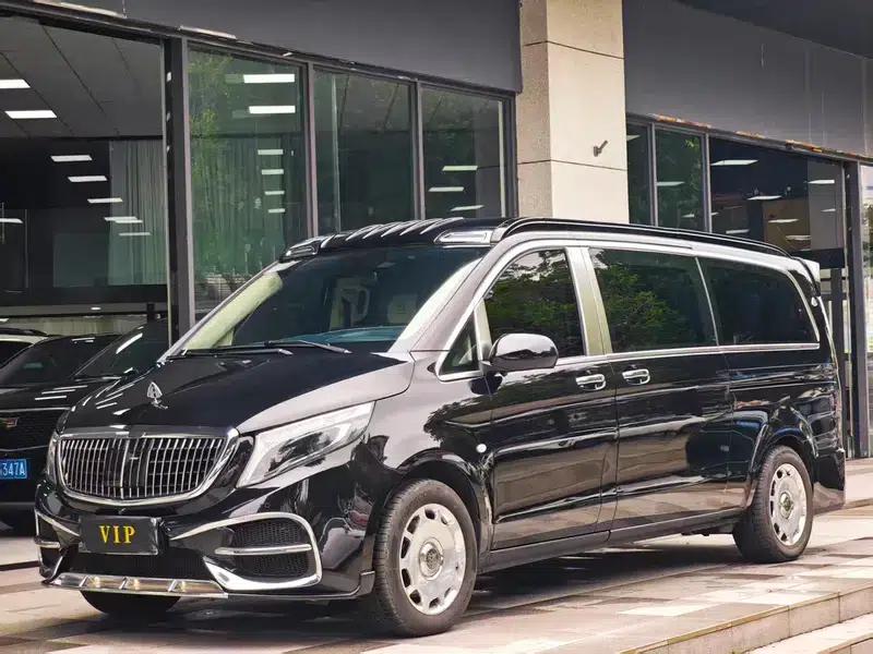 Vito 2021 2.0T Business Edition 7-seater — миниатюра 1